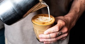 Caffeine là gì, và nó tốt hay xấu cho sức khỏe?